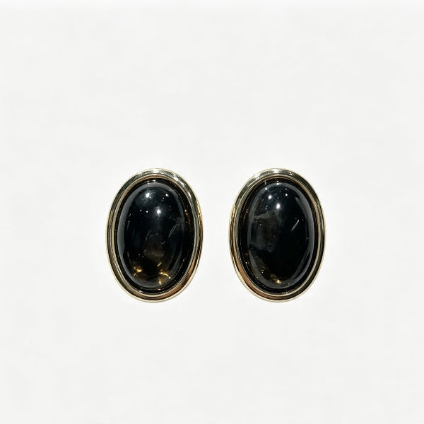 grandmama-cafe-gold-rim-black-oval-cabochon-stud-earrings-hong-kong